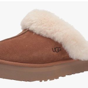 UGG  Women's Disquette Slippers size 6